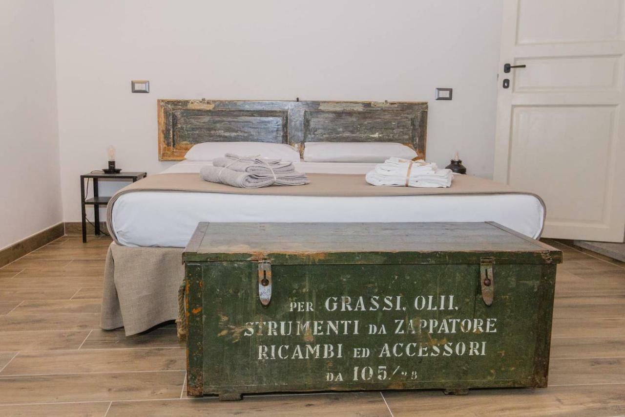 Bed And Box - Vt01 Casa Vacanze Viterbo Bagian luar foto